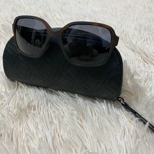 Oakley women’s sunglasses